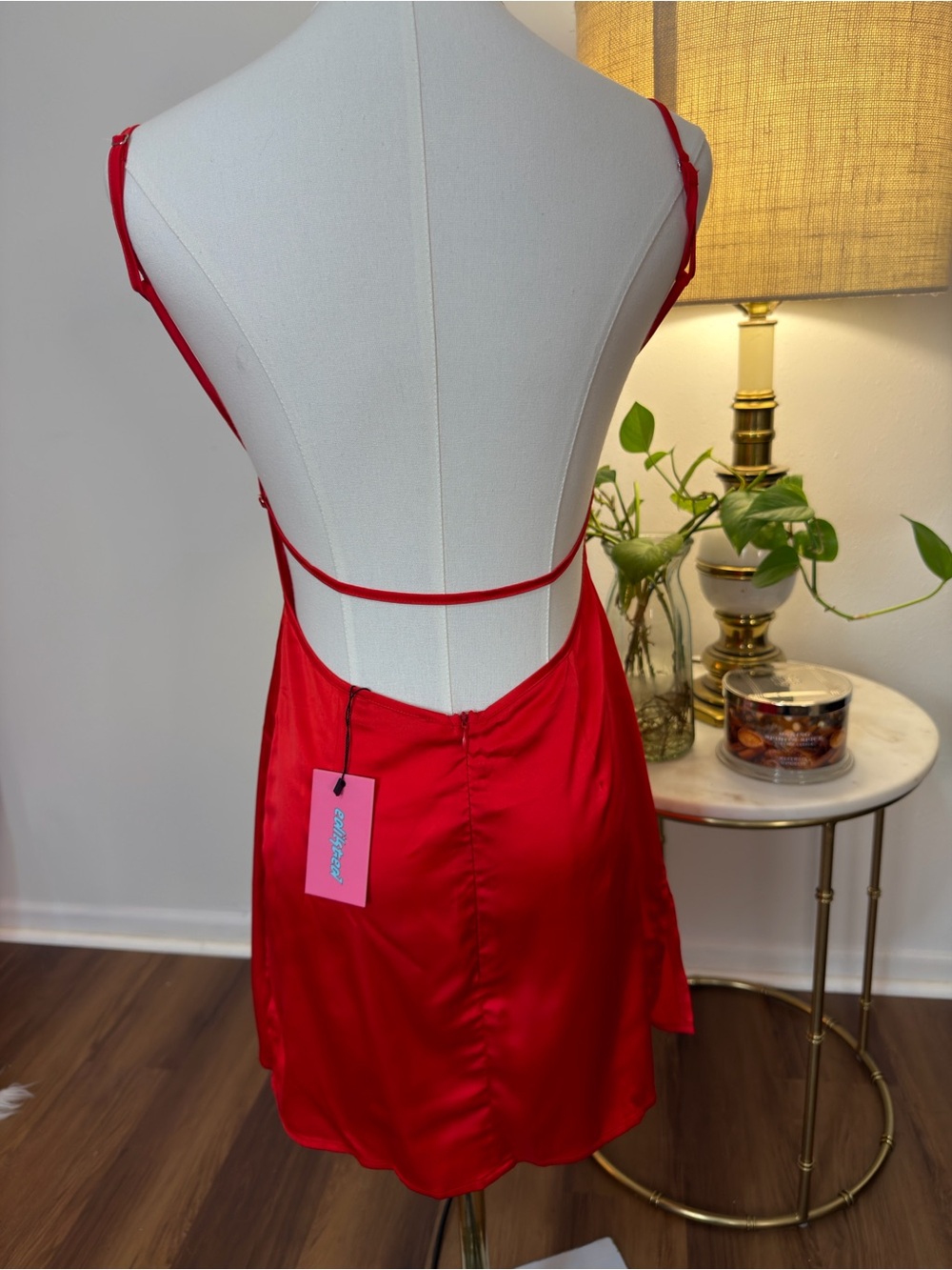 Edikted Women’s Red Satin Tie-Strap Backless Mini Dress Size S NWT - Picture 3 of 11